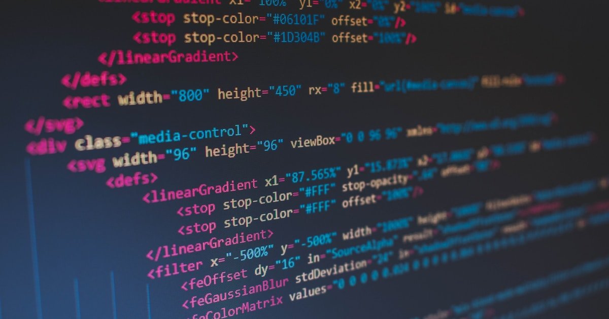 Belajar Golang Part 4: Interface & Error Handling — Cara Go Hadapi Kesalahan