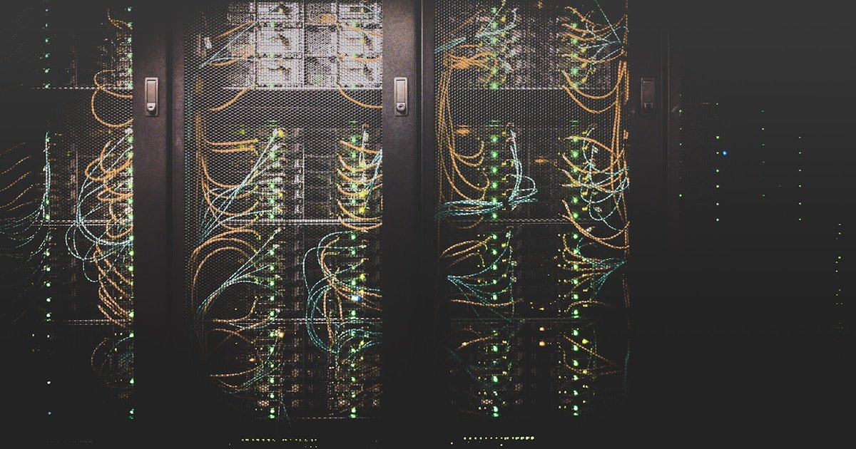 REST API vs GraphQL vs gRPC — Mana yang Harus Kamu Pakai?